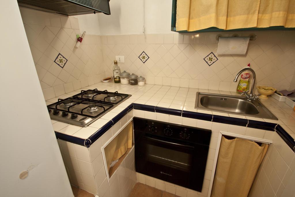 4Roomsrelax カターニア 部屋 写真